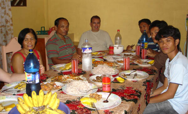 family-dinner.jpg
